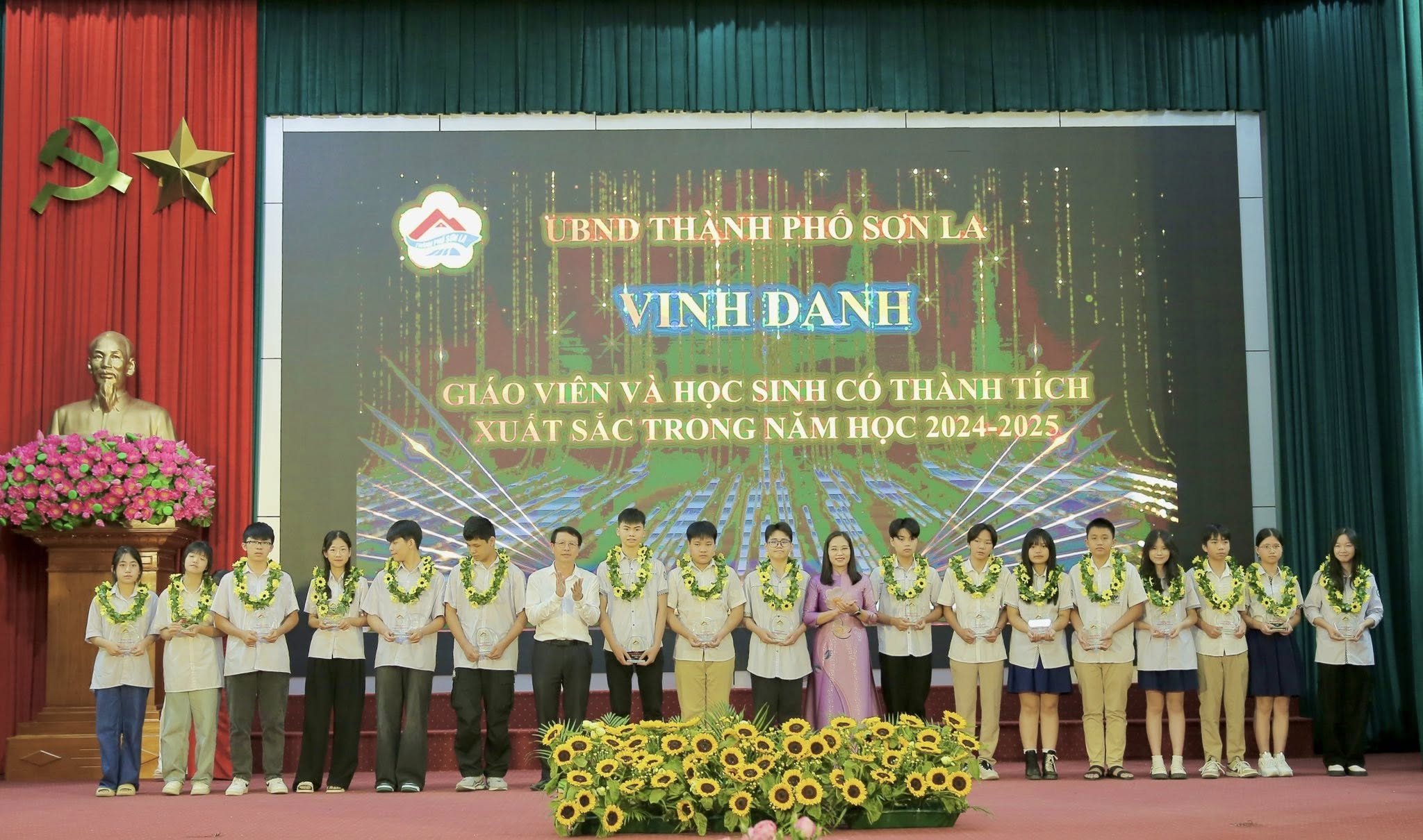 anh tin bai